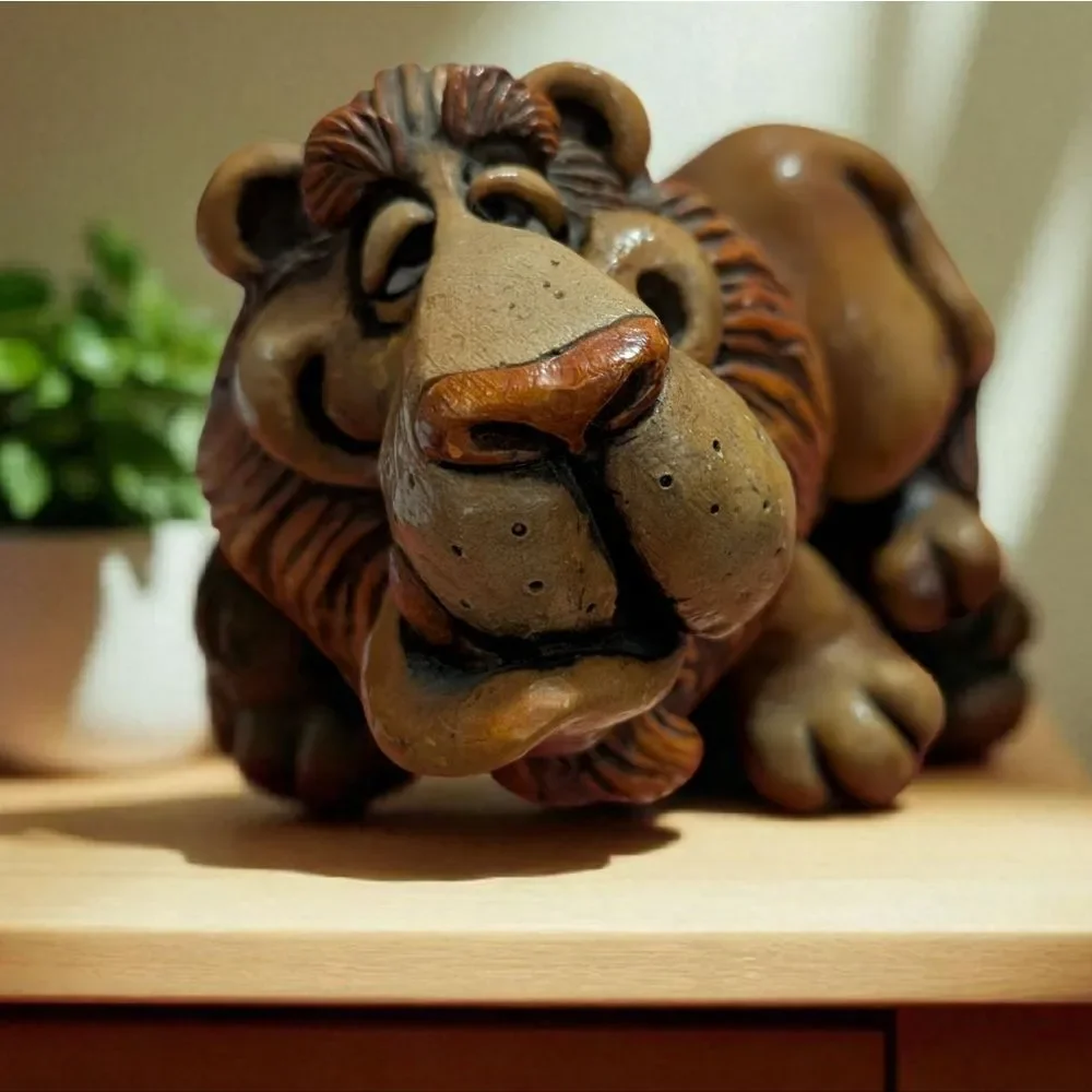 Vintage John Raya 1984 Cute Linus Lionel Lion‎ Figurine The Beasties Collection